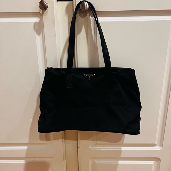 Prada Nylon Tessuto Black Bag, Excellent Condition - Picture 4 of 6